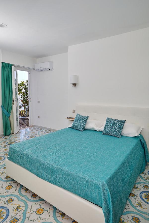 Malafemmena Guest House 卡普里 外观 照片